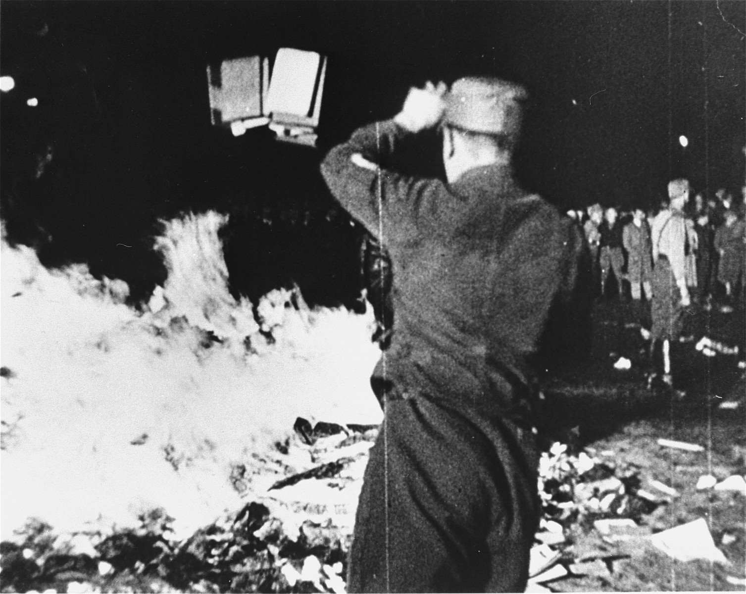 holocaust-pre-social-studies-history-world-war-2-book-burn
